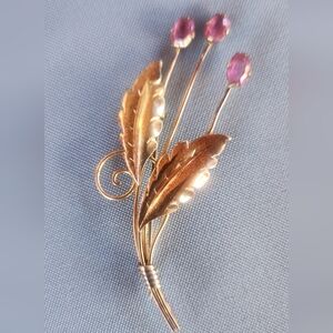 Van Dell Brooch Pin Gold Tone Floral Leaves Pink Gemstones Women